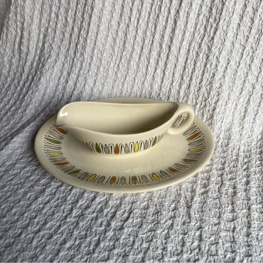 Vintage Kathie Winkle ironstone Gravy boat & Serving platter plate Newly…